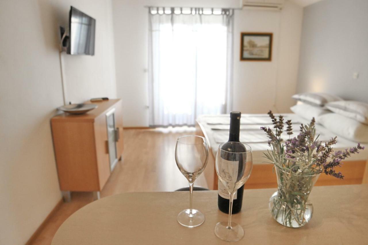 Apartmani Olives Nin Exterior foto