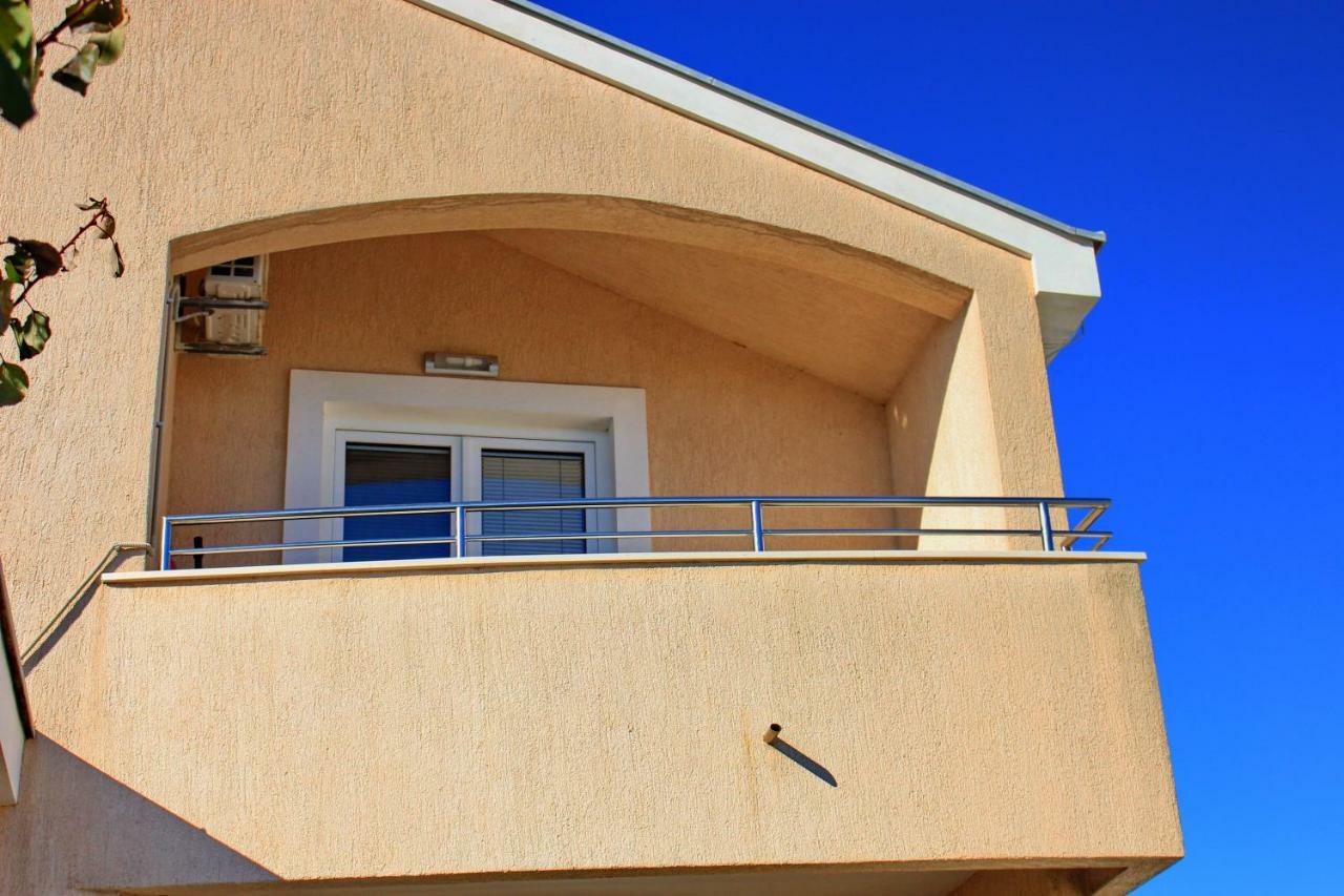 Apartmani Olives Nin Exterior foto