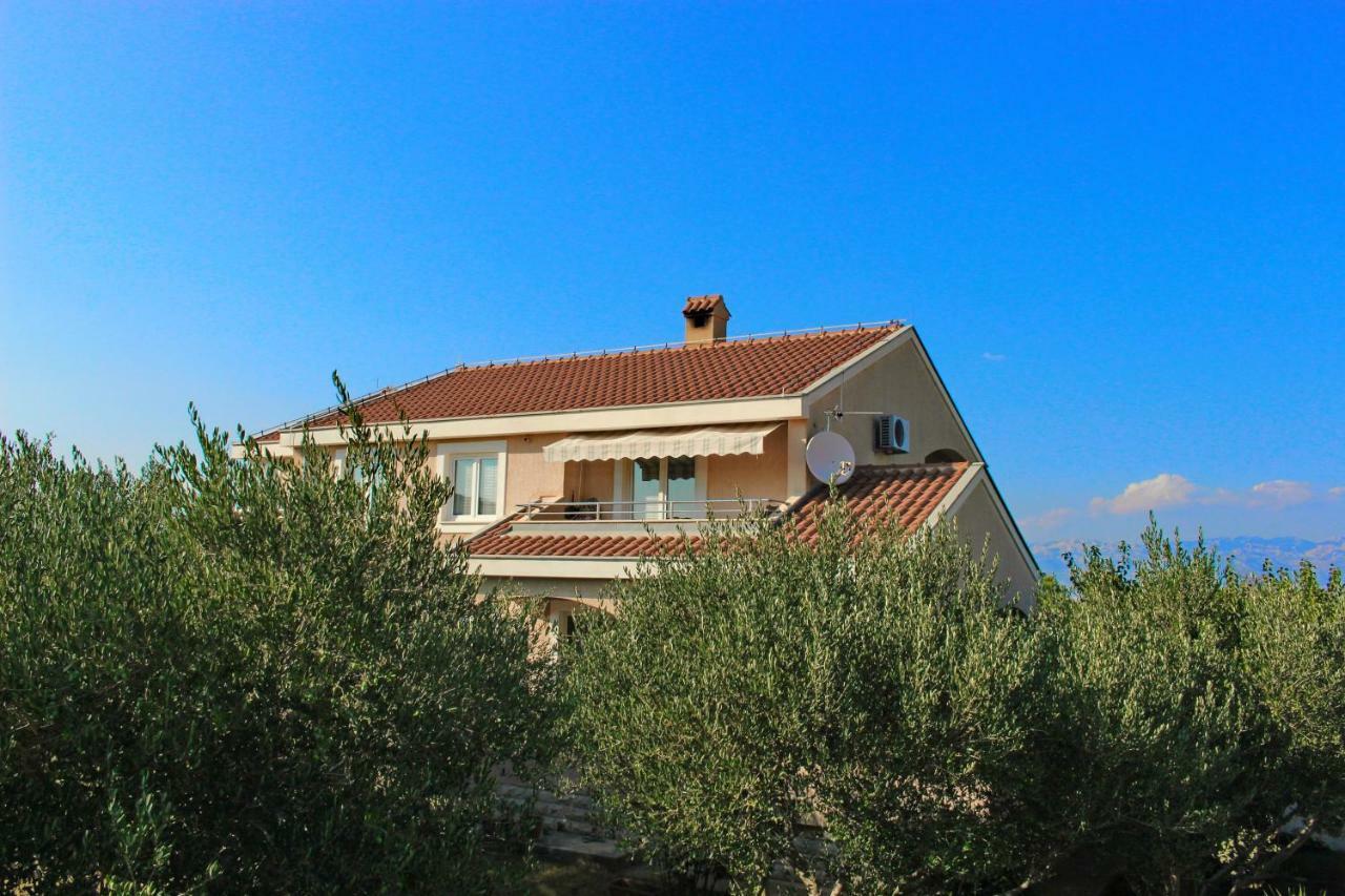 Apartmani Olives Nin Exterior foto