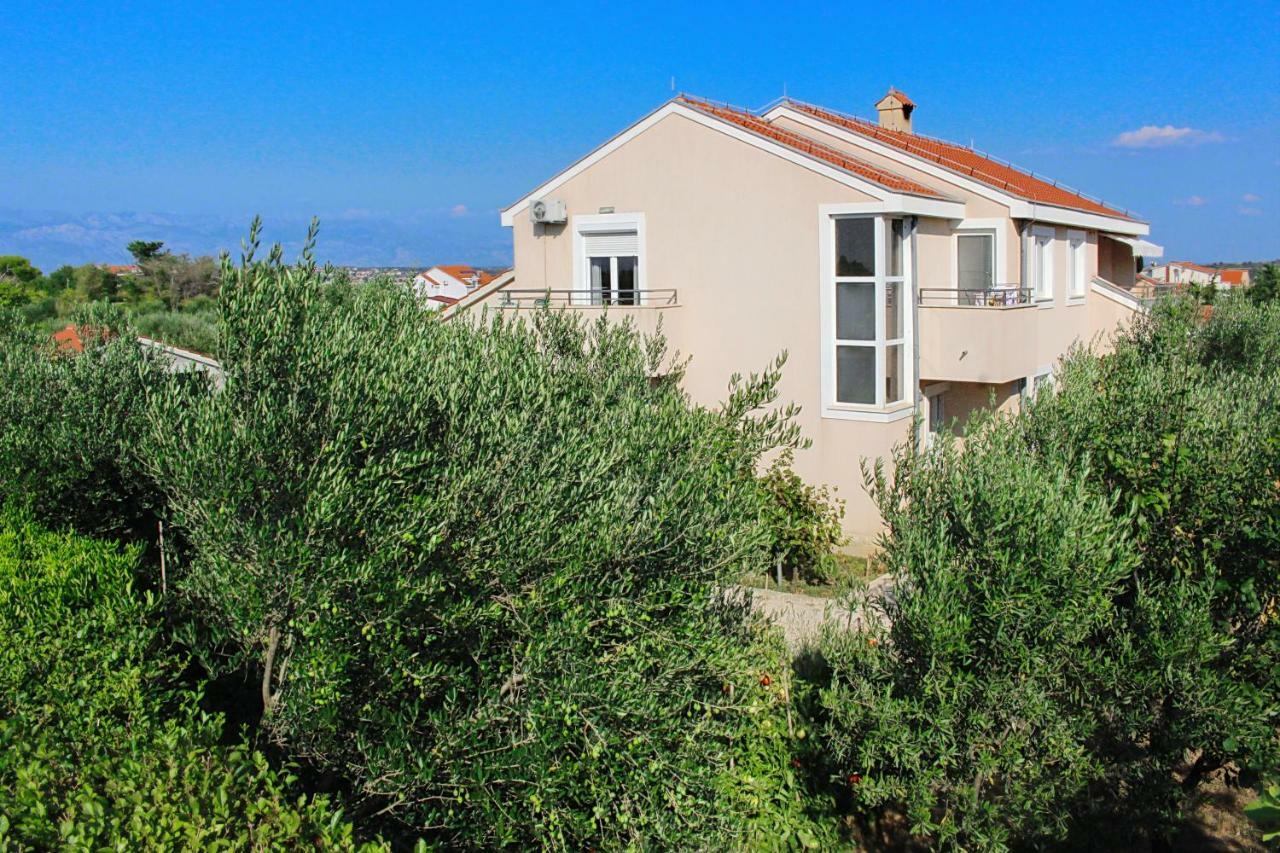 Apartmani Olives Nin Exterior foto