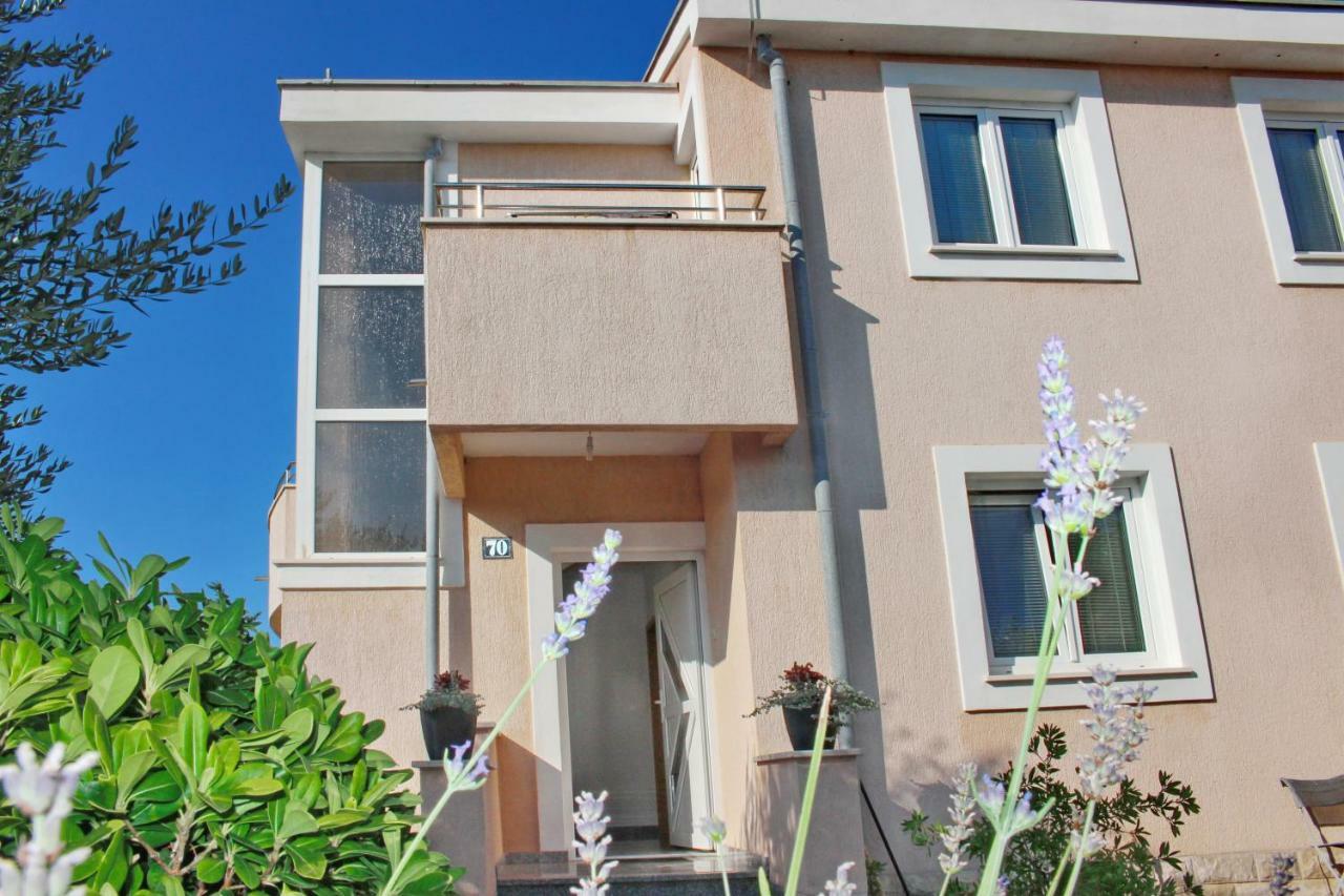 Apartmani Olives Nin Exterior foto